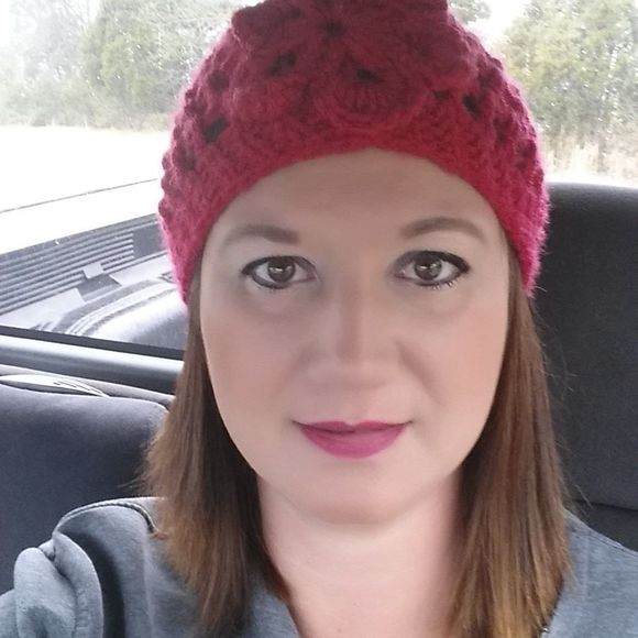 Meet your Posher, Erica - Picture 1 of 1